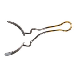 Maty wang en lip retractor